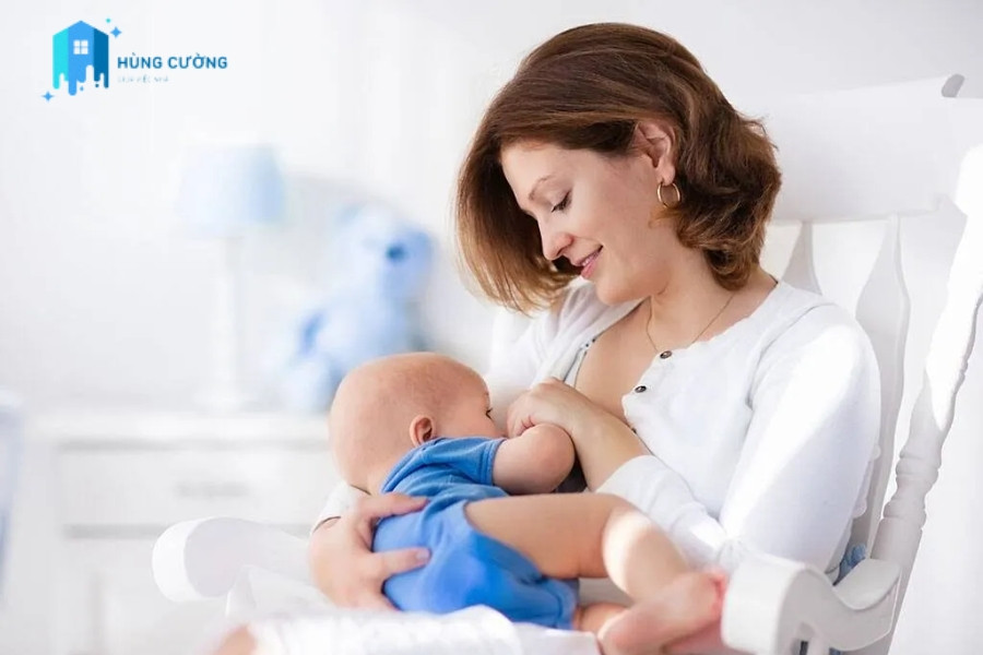 Dịch vụ gi&uacute;p việc tr&ocirc;ng trẻ sơ sinh cần c&oacute; kinh nghiệm để đảm bảo b&eacute; ph&aacute;t triển khỏe mạnh