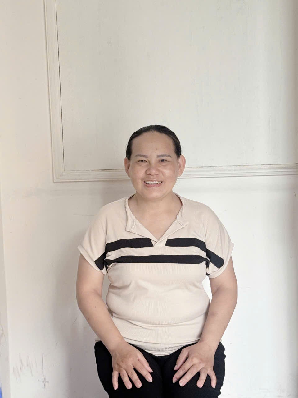 Em Tìm Việc Cho Chị Diệu