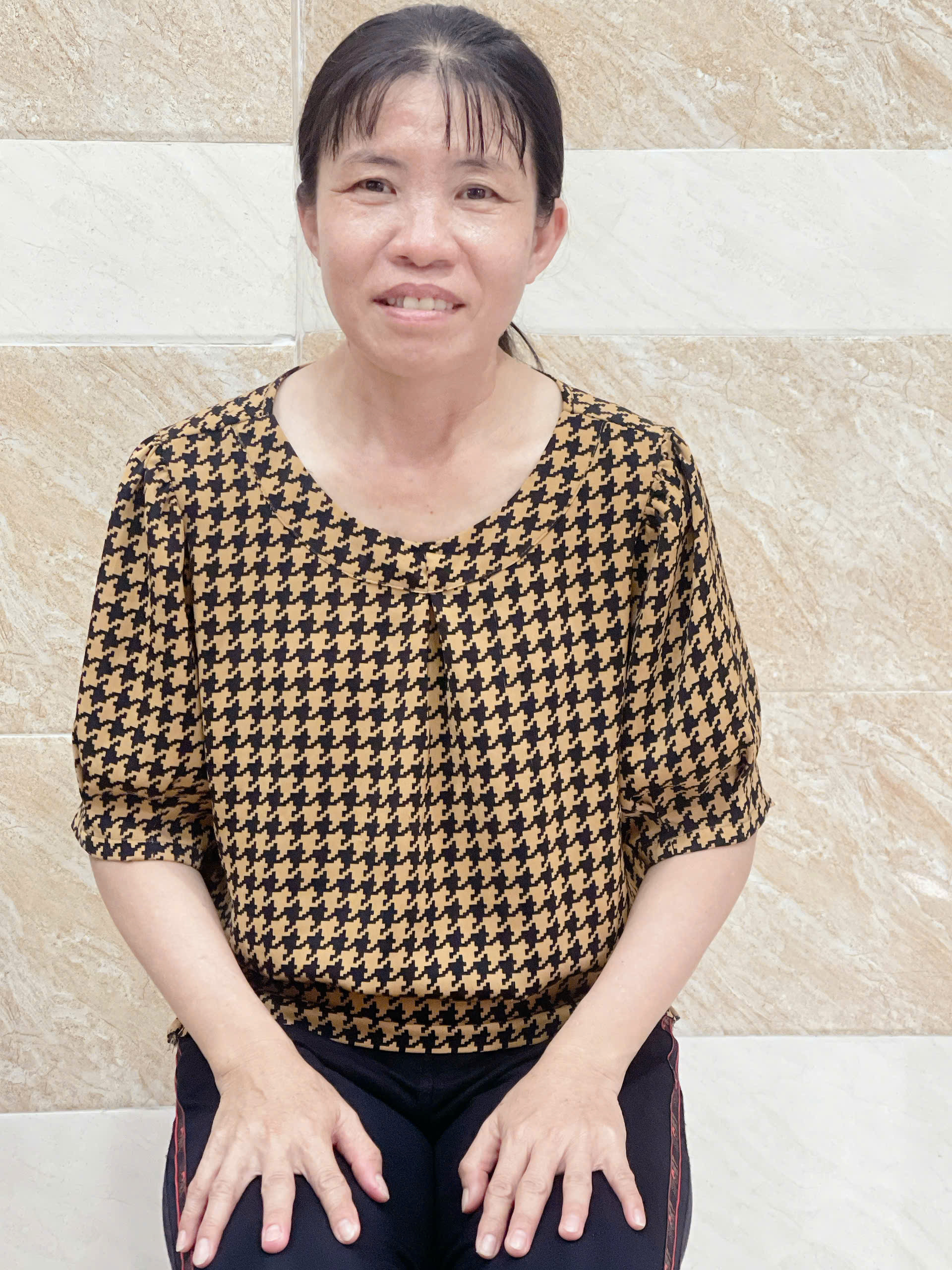 Em tìm việc làm cho chị Lợi