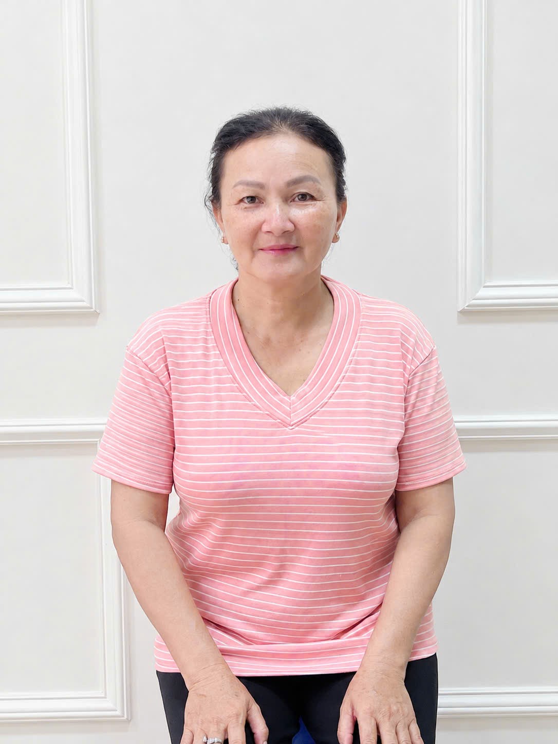 Em tìm việc cho cô Út