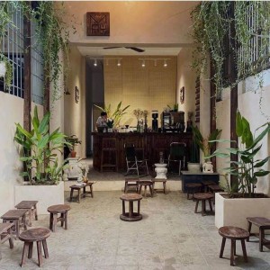 CẦN GẤP PHỤC VỤ NỮ QUÁN CAPHE