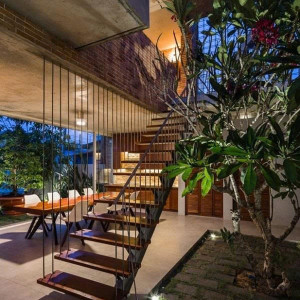 NHÀ Ở THÀNH PHỐ PHAN THIẾT- BÌNH THUẬN CẦN TÌM 1 CHỊ VỀ GIÚP VIỆC NHÀ LƯƠNG 9TR BAO ĂN Ở