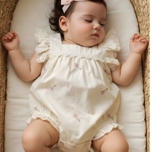 Ở  Thủ Đức – đường Võ Văn Ngân đang kiếm cô giữ bé 4 tháng tuổi.