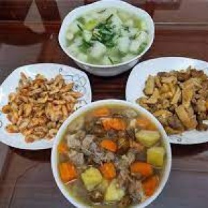 📢 Tuyển cô chăm bé – Quận 12 (ở lại)