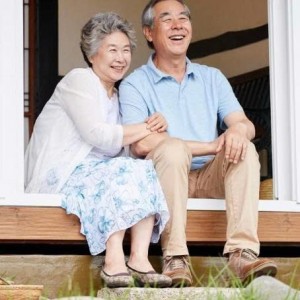 Thủ Đức ngay khu đô thị Vạn Phúc – cần cô chăm sóc ông 90 tuổi- lương 12 triệu