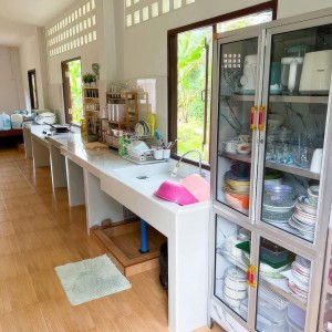 Bố đơn thân cần chị giúp việc nhà có thể đi làm liền tại Quận 12