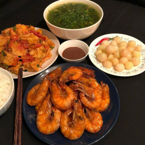 Cần chị giúp việc nhà , ở quận 2.