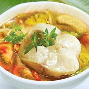 Nhà 2 vợ chồng trẻ 1 bé 3 tuổi tìm cô giúp việc nhà ở lại