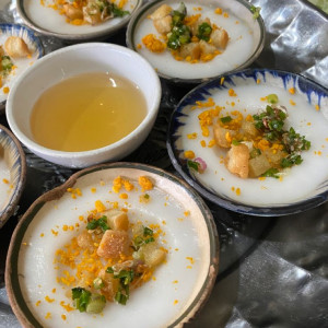 Tìm cô giúp việc nhà Quận 4 - Lương 12 triệu ( bao ăn ở)