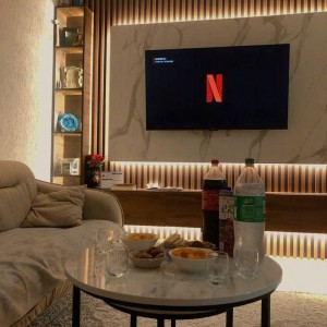 Cần cô giúp việc, dọn dẹp nhà quận 1 ( nhà mới ) - Lương 8 triệu, sau 2 tháng tăng 10 triệu