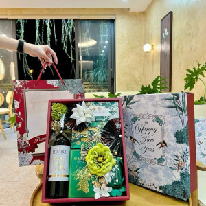 Cần gấp 1 anh phụ Bán quà tết ở quận 5