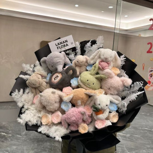 BÀ EM LỚN TUỔI NÊN HƠI CHẬM CẦN CHỊ VỀ HỖ TRỢ BÀ Ở QUẬN 1