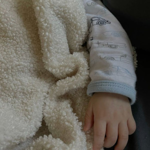 TRÊN ĐƯỜNG NGUYỄN CHÍ THANH - QUẬN 5 EM CẦN CHỊ CHĂM BÉ 6 THÁNG LƯƠNG 10TR BAO ĂN Ở