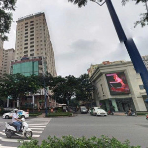 NHÀ NHỎ GỌN CẦN CHỊ VỀ GIÚP VIỆC NHÀ- DỌN DẸP TẠI BẾN VẤN ĐỒN- QUẬN 4 LƯƠNG 11TR