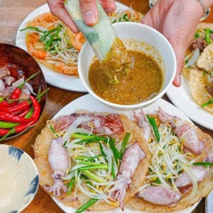 Cần cô chăm bà ở quận Hóc Môn, Lương 12 triệu ( bao ăn ở )