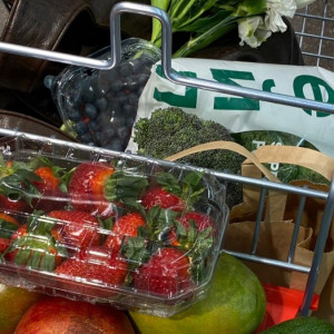 Nhà ở gần rạp chiếu phim Galaxy quận 6 ,Cần cô giúp việc nhà.