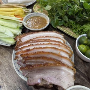 Nhà chung cư có 3 thành viên Quận 1