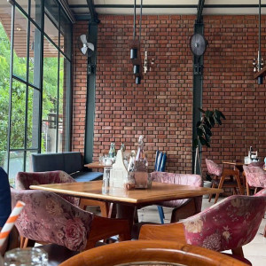 Quán Cà Phê Quận 2 Cần Bạn Nữ 18- 25 Tuổi Làm Phụ Quán Lương 8tr Bao Ăn Ở