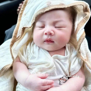 EM MUỐN TÌM CHỊ BẢO MẪU CHO BÉ 5 THÁNG LƯƠNG 13TR TẠI QUẬN 7