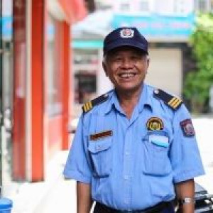 Cần gấp 1 anh bảo vệ cửa hàng trái cây