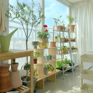 Tuyển cô giúp việc cho gia đình ở Quận 9 - lương 10tr