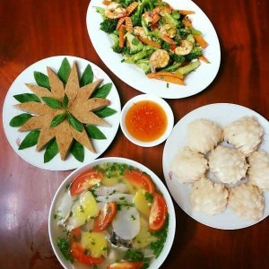 Cần cô giúp việc nhà ở quận 7 , Lương khởi điểm 9 triệu bao ăn ở