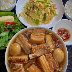 Nhà ở quận phú nhuận, cần chị chăm bà ,Độ tuổi: 54 tuổi trở lại.