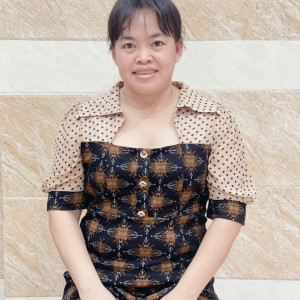 Chị  Mười 36 tuổi quê An Giang, hiện đang tìm việc làm : giúp việc nhà, chăm sóc bé, chăm sóc ông bà, và phụ quán