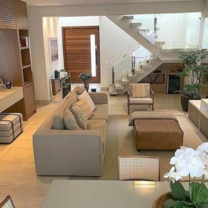 Gia đình tại Quận 10 – Sài Gòn cần tìm cô chăm bà ở lại