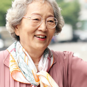 CẦN CHỊ CHĂM BÀ 85 TUỔI ĐI ĐỨNG YẾU Ở QUẬN 2 LƯƠNG 9 TRIỆU LÀM Ở LẠI NHÀ EM