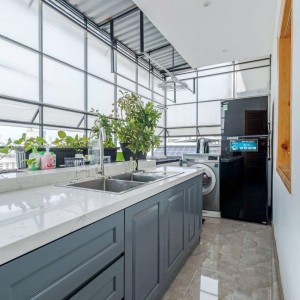 EM CẦN TUYỂN CÔ GIÚP VIỆC BIẾT NẤU ĂN TRÊN ĐƯỜNG NGUYỄN TẤT THÀNH - QUẬN 4 LƯƠNG 12TR