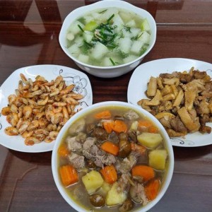 Lương 10 triệu- nhà mặt phố cần chị giúp việc nhà- bao ăn ở