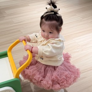 Nhà cần cô chăm bé ở lại ở Quận 11 ( đường Bình Thới )