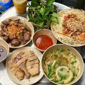 Cần người giúp việc nhà , nhà ở Tân Bình