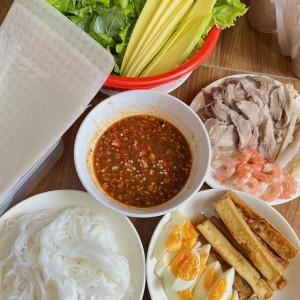 Nhà ở Phan Văn Trị - Gò Vấp cần cô giúp việc làm ở lại