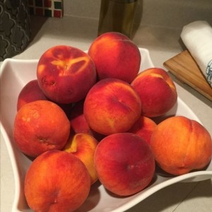 Tuyển Chị Chăm Bé Dễ Ăn Ngủ Quận Bình Thạnh, Chung cư Vinhomes Central Park - Lương  14 triệu ( bao ăn ở )