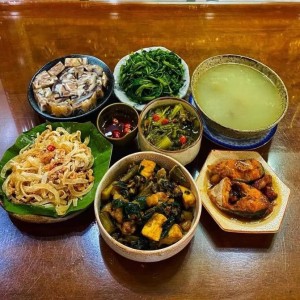 Cần Chị Giúp Việc Nhà Quận 4, gần Hồ Bơi Vân Đồn- Lương 10 triệu ( bao ăn ở )