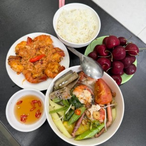 Nhà ở đường Nguyễn Văn Công, Gò Vấp cần tìm cô phụ giúp việc nhà làm ở lại.
