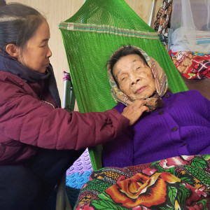 Em cần gấp cô chăm ông có kinh nghiệm lương thử việc 10tr