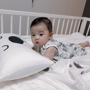 Cần chị chuyện chăm bé , bé được 9 tháng , ở quận 7 .