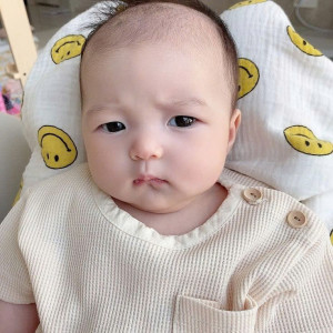 NHÀ EM Ở CHUNG CƯ THẢO ĐIỀN CẦN TUYỂN CHỊ BẢO MẪU CHO BÉ 9 THÁNG LƯƠNG 11TR