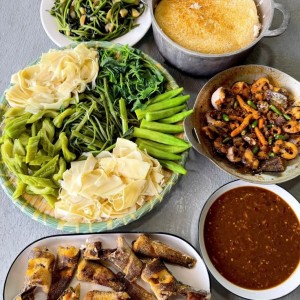 Tuyển cô giúp việc ở lại tại Quận 2