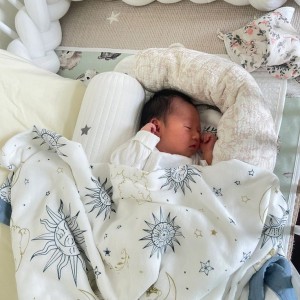 Nhà bé ở chung cư Ngô Quyền, Quận 5 cần cô chăm bé 3 tháng tuổi