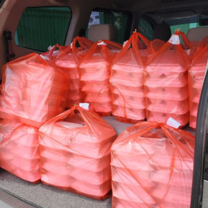 Cần 1 cô về giúp việc nhà cho em , cuối tuần đi phát cơm từ thiện cùng em ở quận 2