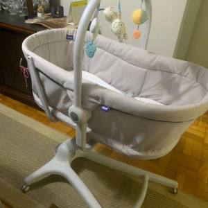 Nhà ở quận Bình Thạnh cần chị bảo mẫu để phụ giúp mẹ bé , bé được 4 tháng tuổi.