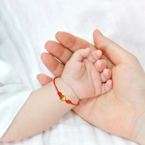 Công việc bận rộn, ba mẹ tìm chị chăm em bé 6 tháng ở Chung Cư Ba Son- Quận 1 Lương 11tr Bao Ăn Ở