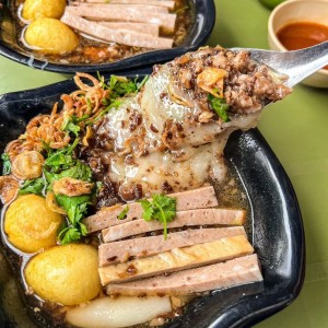 Chung cư Landmark 81 Quận Bình Thạnh cần vú em chuyên chăm bé 2 tháng tuổi