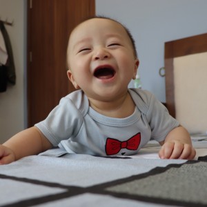 E cần cô chăm bé 4 tháng nhà e ở quận 4