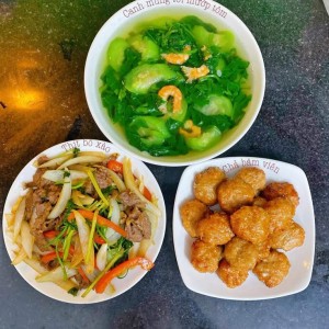 Cần cô gvn ở quận 2 - nhà chung cư ( 4 người lớn )