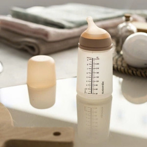 NHÀ EM Ở PHÚ NHUẬN ĐANG CẦN GẤP CHỊ BẢO MẪU CHO BÉ 2 THÁNG LƯƠNG 11TR